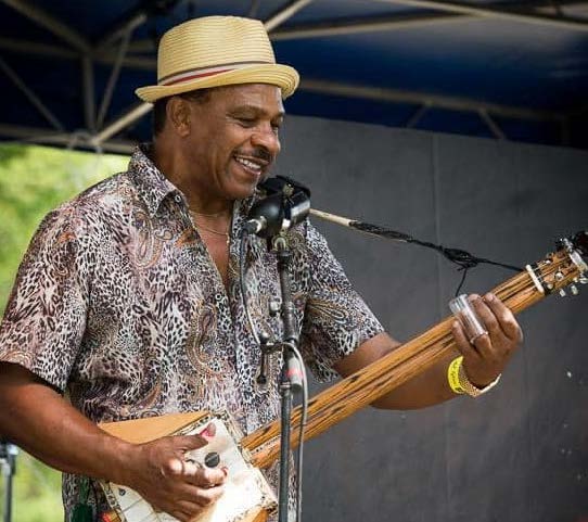 Blues musician Earl Williams